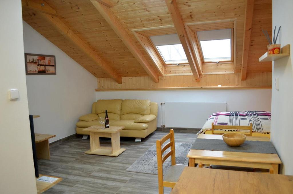 Apartmany Nova Duha Vavrinec Екстериор снимка